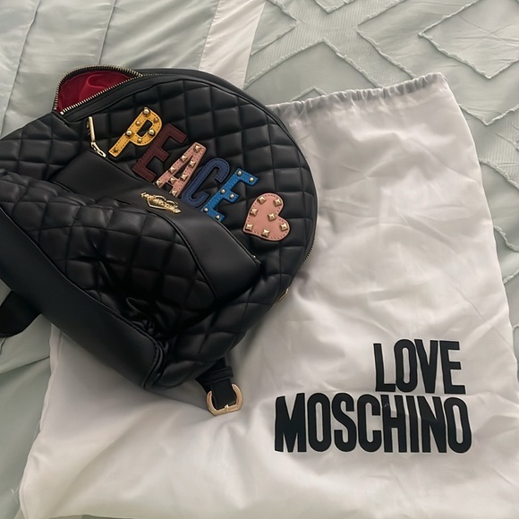 EUC moschino backpack - Picture 6 of 6